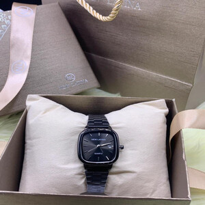 ساعة نيو لاتينا نسائي 940035