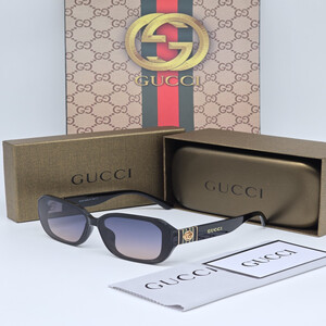 نظارة شمسية نسائية من ماركة قوتشي