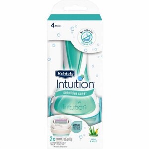 شيك - شفرات حلاقة نسائية برغوة الصبار و فيتامين إي sensitive care
