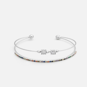 اسوارة بتصميم كلاسيك باللون الفضي