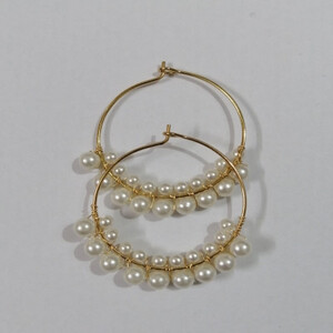 أقراط اللؤلؤ