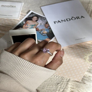 خاتم نسائي انيق من بندورا