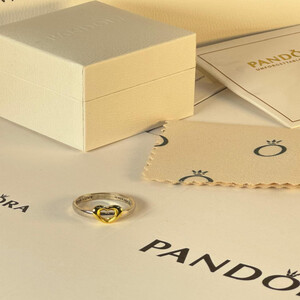 خاتم نسائي انيق من باندورا