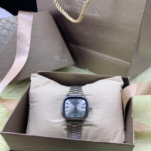 ساعة نيو لاتينا نسائي 940028