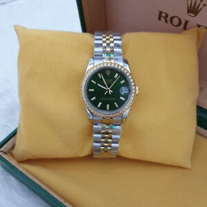 ساعة نسائيه فاخرة من ماركة رولكس